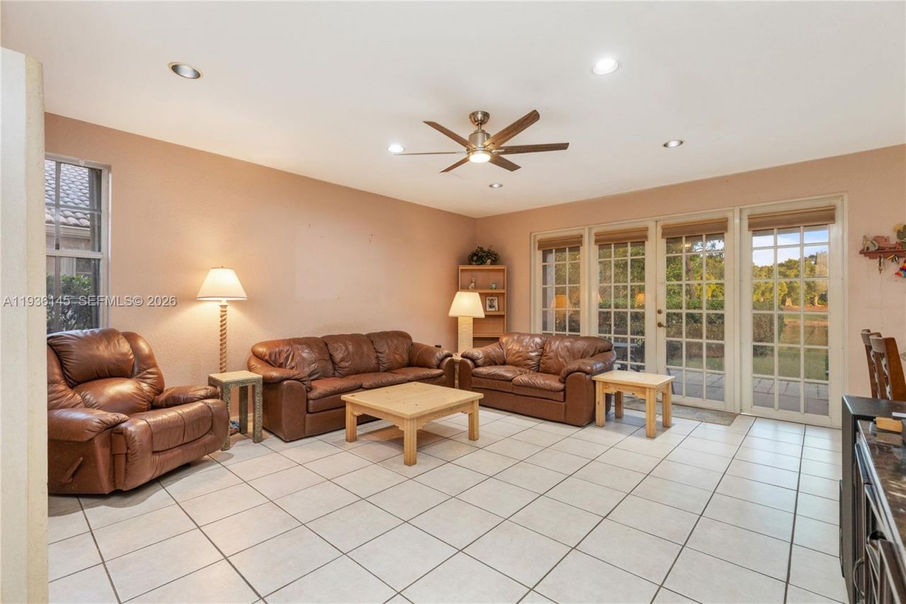 1140 Cedar Falls Dr, Weston, FL 33327 Photo