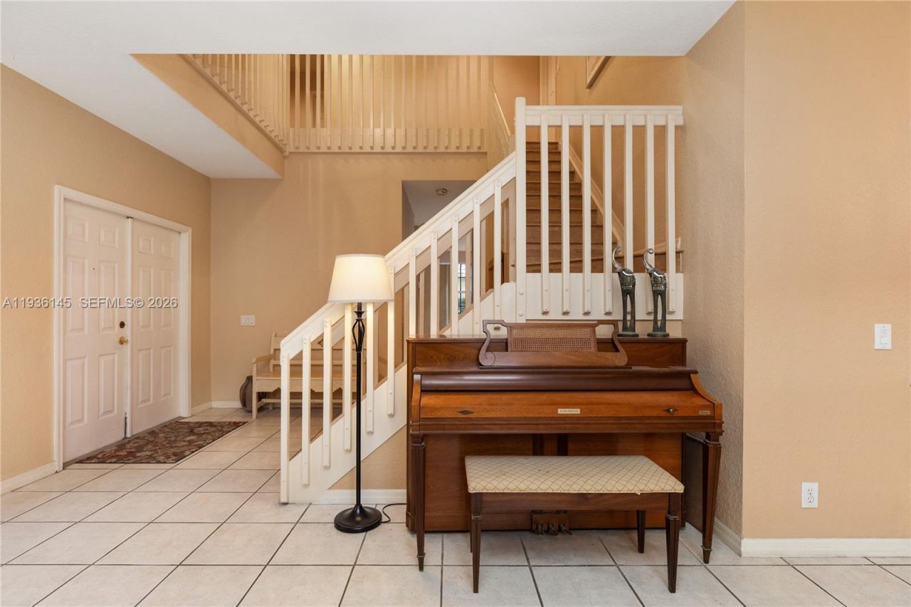 1140 Cedar Falls Dr, Weston, FL 33327 Photo