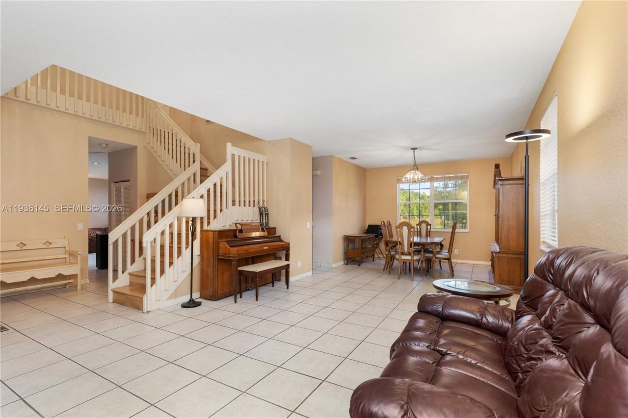 1140 Cedar Falls Dr, Weston, FL 33327 Photo