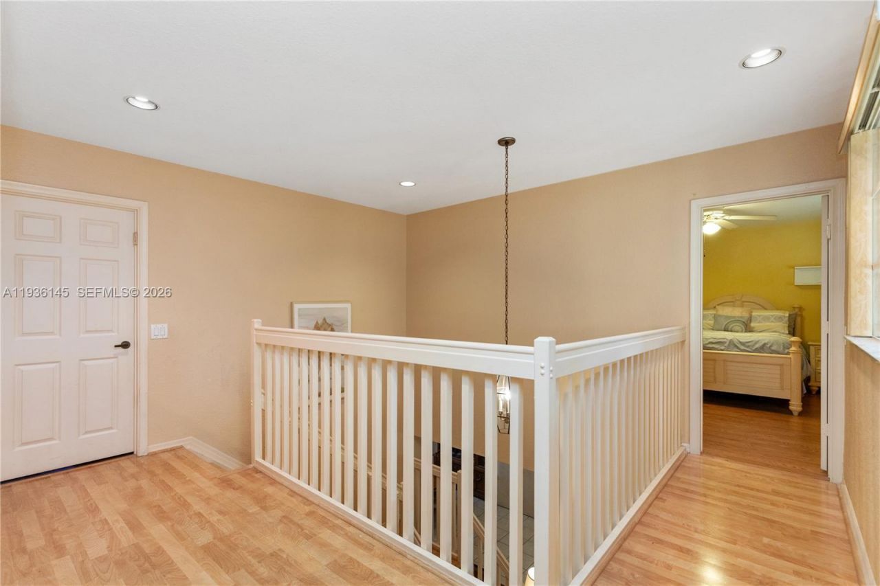 1140 Cedar Falls Dr, Weston, FL 33327 Photo