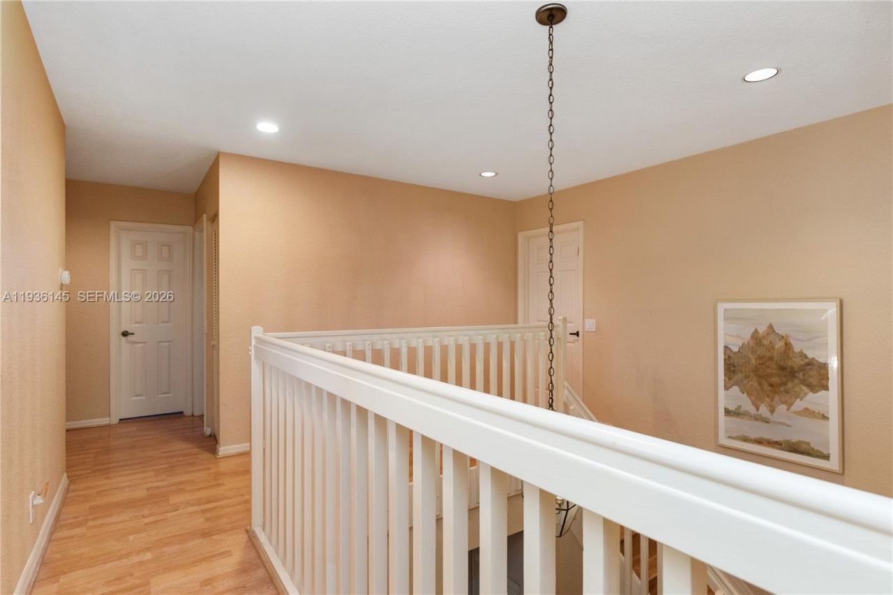 1140 Cedar Falls Dr, Weston, FL 33327 Photo