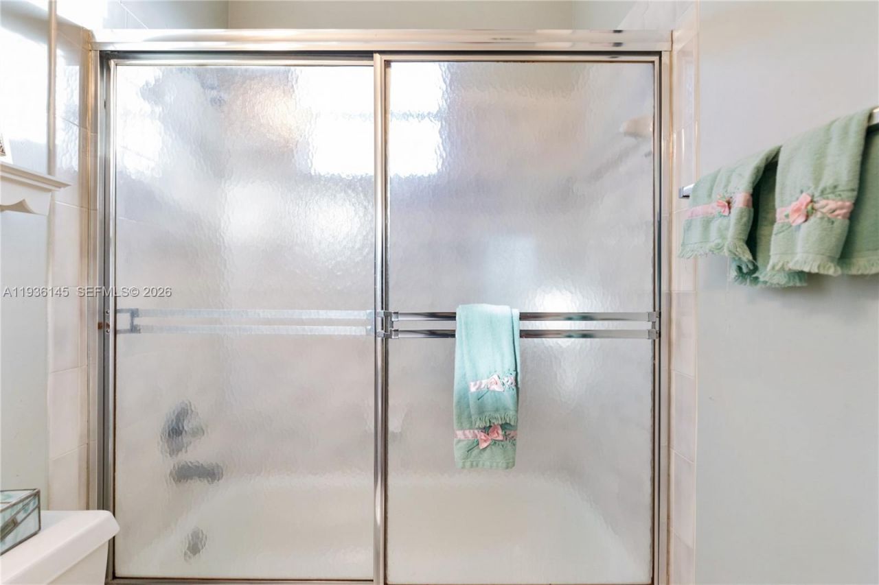 1140 Cedar Falls Dr, Weston, FL 33327 Photo