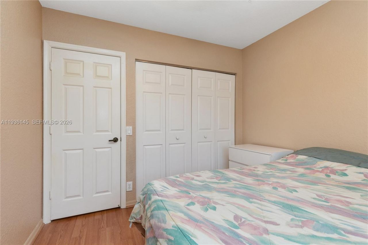 1140 Cedar Falls Dr, Weston, FL 33327 Photo