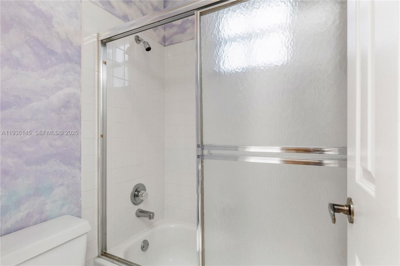 1140 Cedar Falls Dr, Weston, FL 33327 Photo