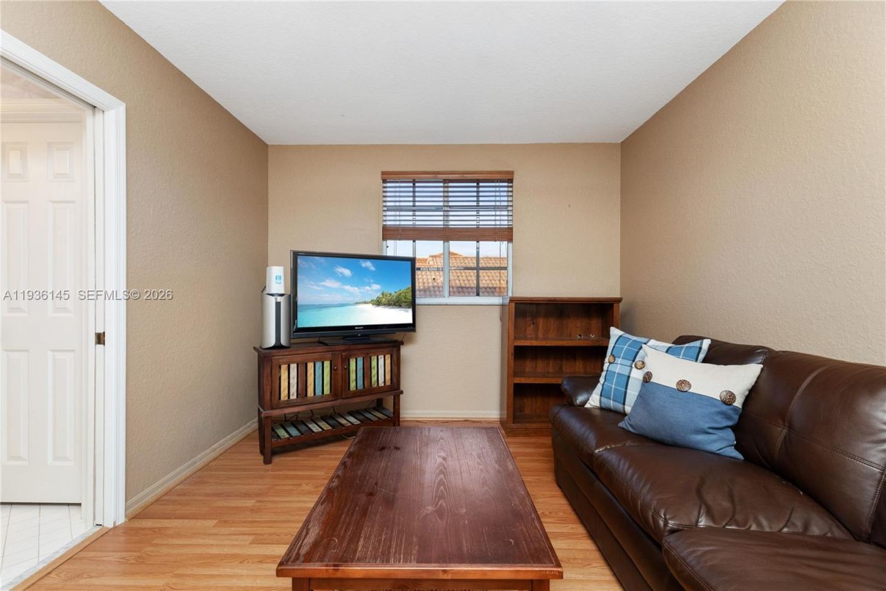 1140 Cedar Falls Dr, Weston, FL 33327 Photo