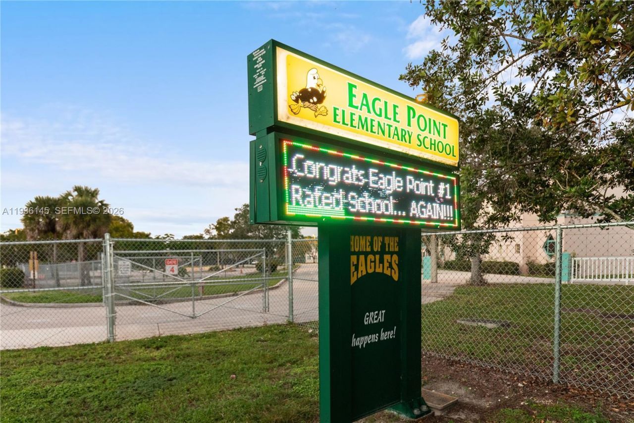 1140 Cedar Falls Dr, Weston, FL 33327 Photo