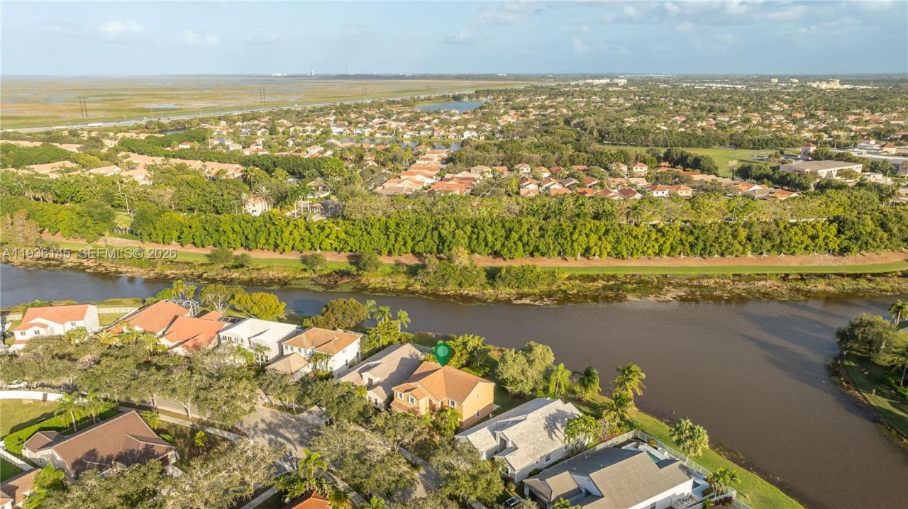 1140 Cedar Falls Dr, Weston, FL 33327 Photo