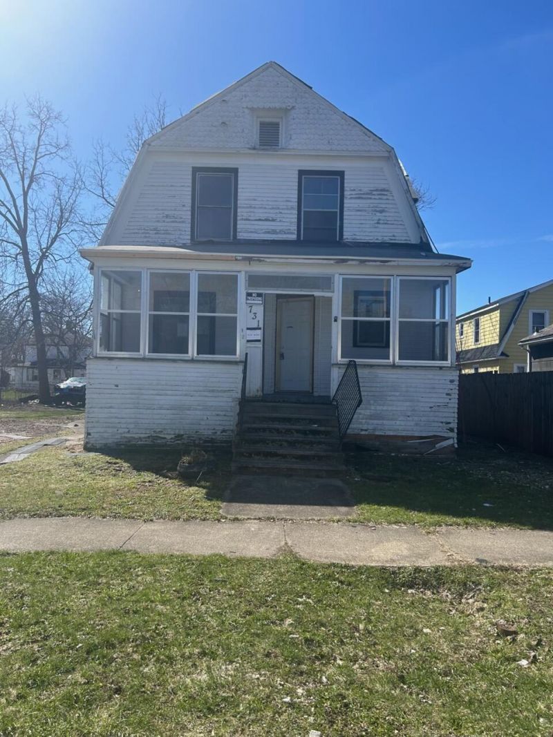 731 Mabel Street, Kalamazoo, MI 49007 Main Photo