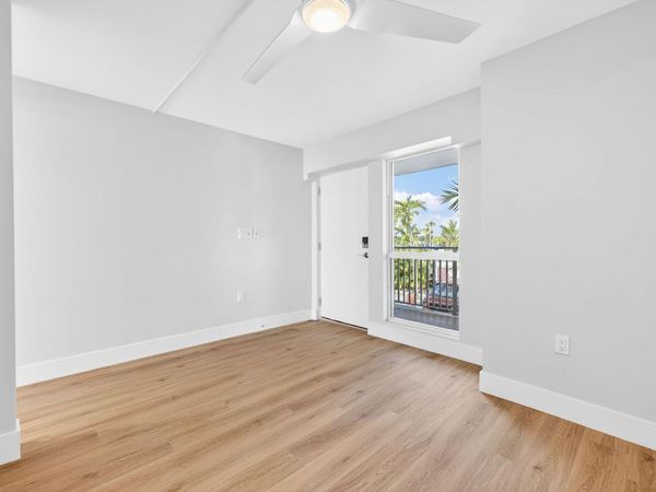 2311 W Gulf Dr, Unit 13, Sanibel, FL 33957