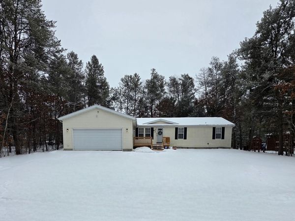 256 Dogwood Lane, Wisconsin Dells, WI 53965