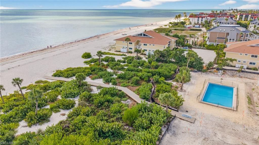 2311 W Gulf Dr, Unit 13, Sanibel, FL 33957 Photo