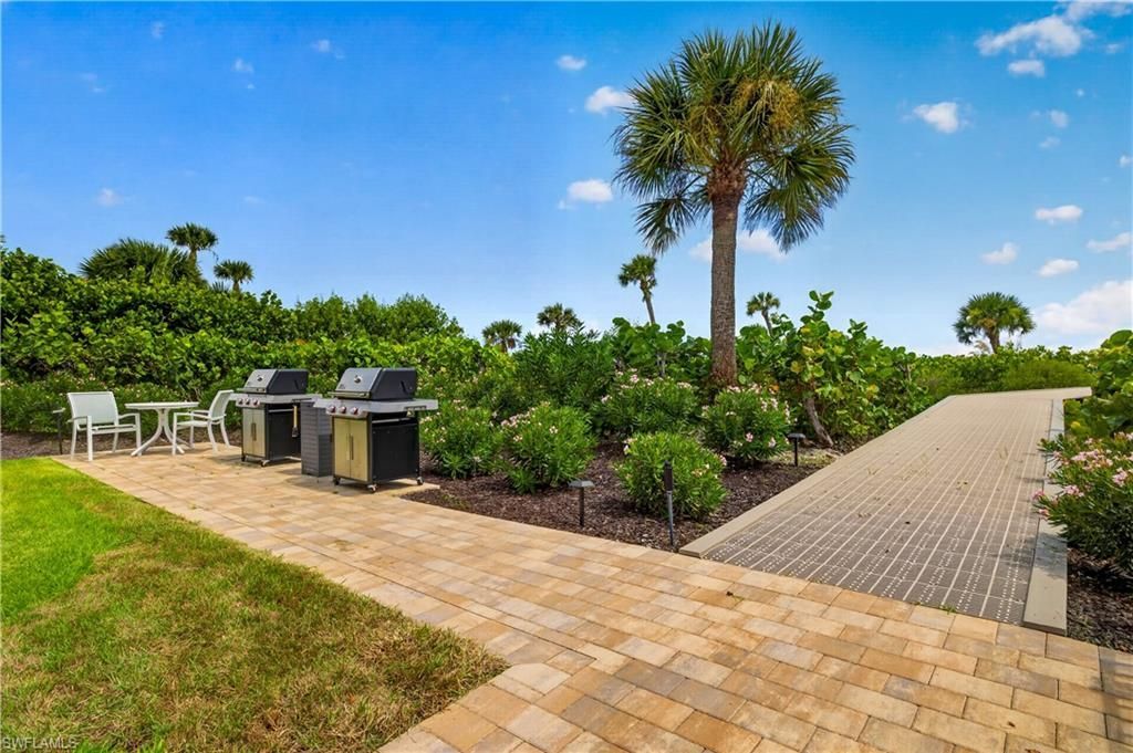 2311 W Gulf Dr, Unit 13, Sanibel, FL 33957 Photo