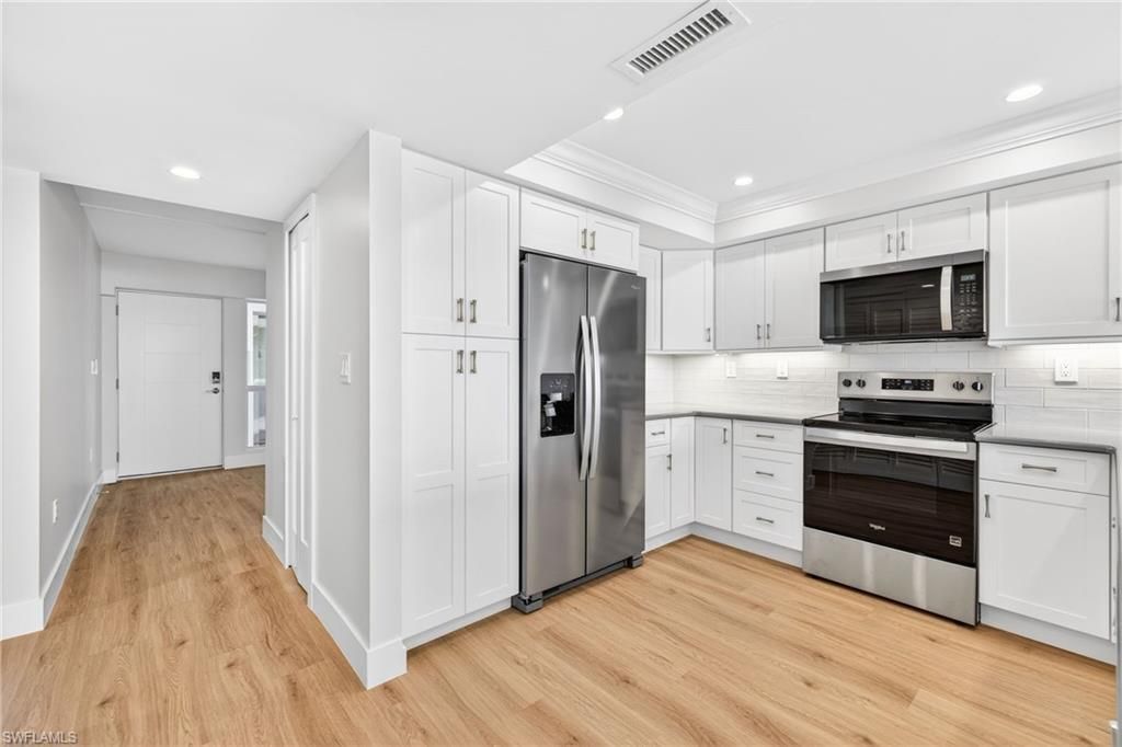 2311 W Gulf Dr, Unit 13, Sanibel, FL 33957 Photo