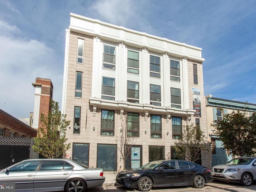 1533 39 Parrish Street, Philadelphia, PA 19130 Main Photo