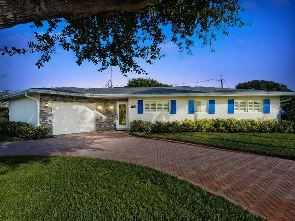 7981 Edgewater Drive, West Palm Beach, FL 33406