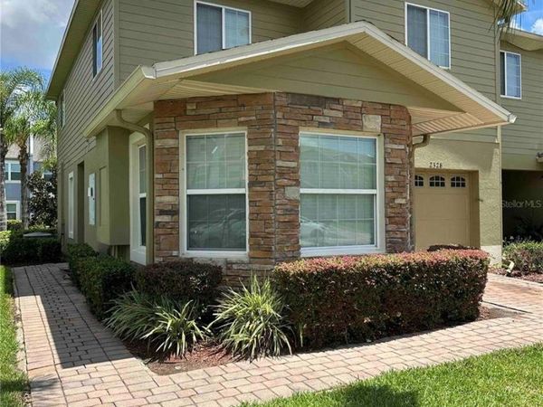 2328 CHATHAM PLACE DRIVE, ORLANDO, FL 32824