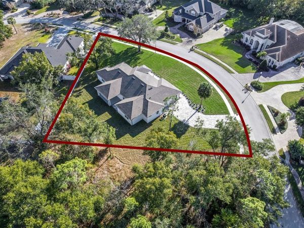 9531 MID SUMMER LANE, LEESBURG, FL 34788