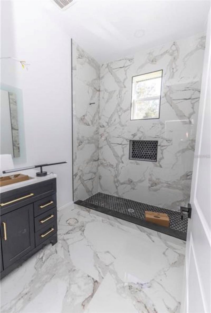 2474 Cr 423, Unit Lot 29, Lake Panasoffkee, FL 33538 Photo