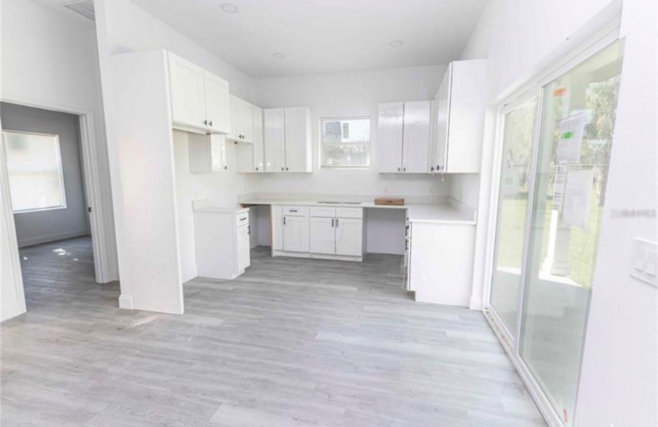 2474 Cr 423, Unit Lot 29, Lake Panasoffkee, FL 33538 Photo