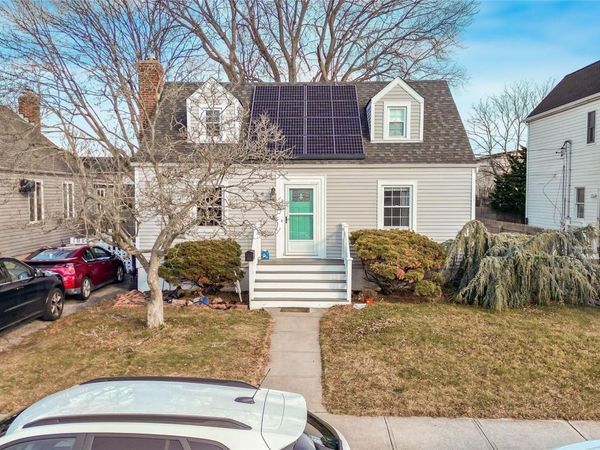 222 Lido Parkway, Lindenhurst, NY 11757