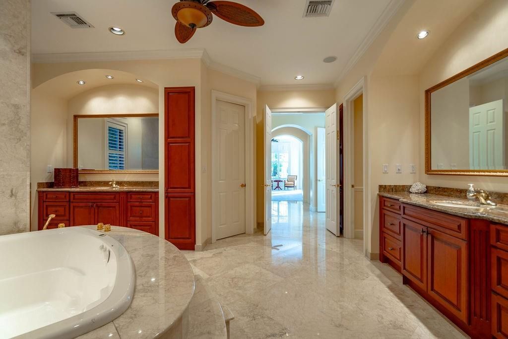 2356 NE 26th St, Lighthouse Point, FL 33064 Photo