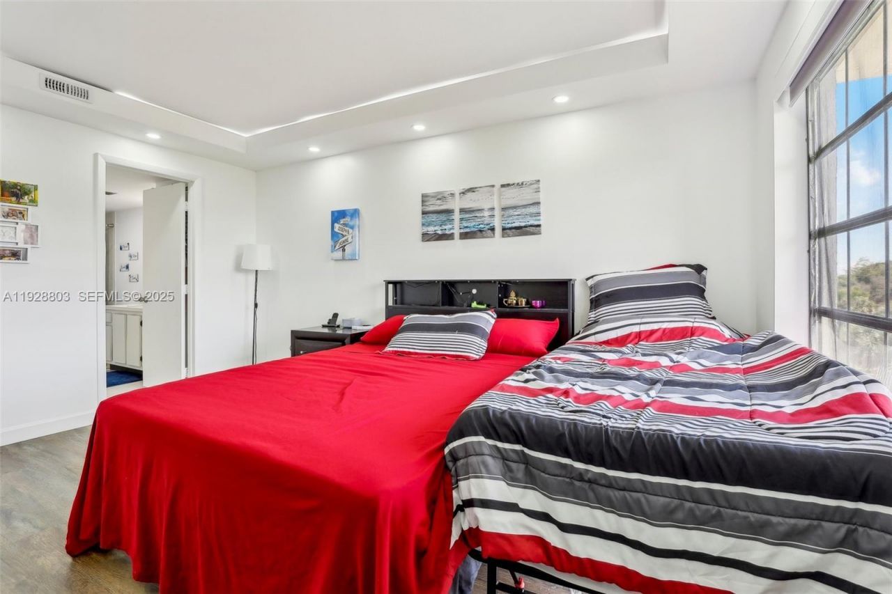 5570 NW 44th St, Unit 510A, Lauderhill, FL 33319 Photo