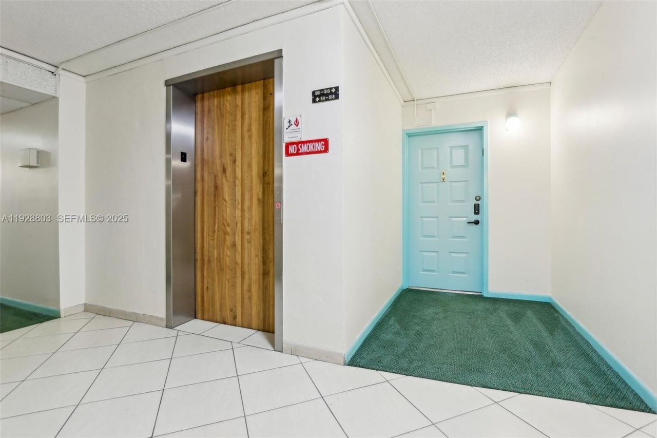 5570 NW 44th St, Unit 510A, Lauderhill, FL 33319 Photo