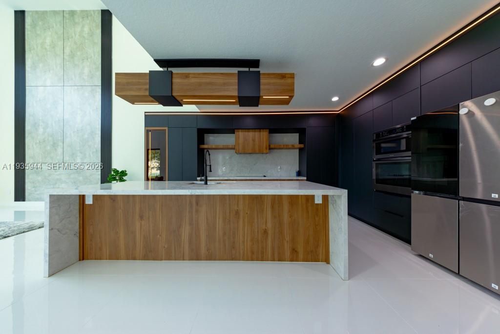 4547 SW 186th Way, Miramar, FL 33029 Photo