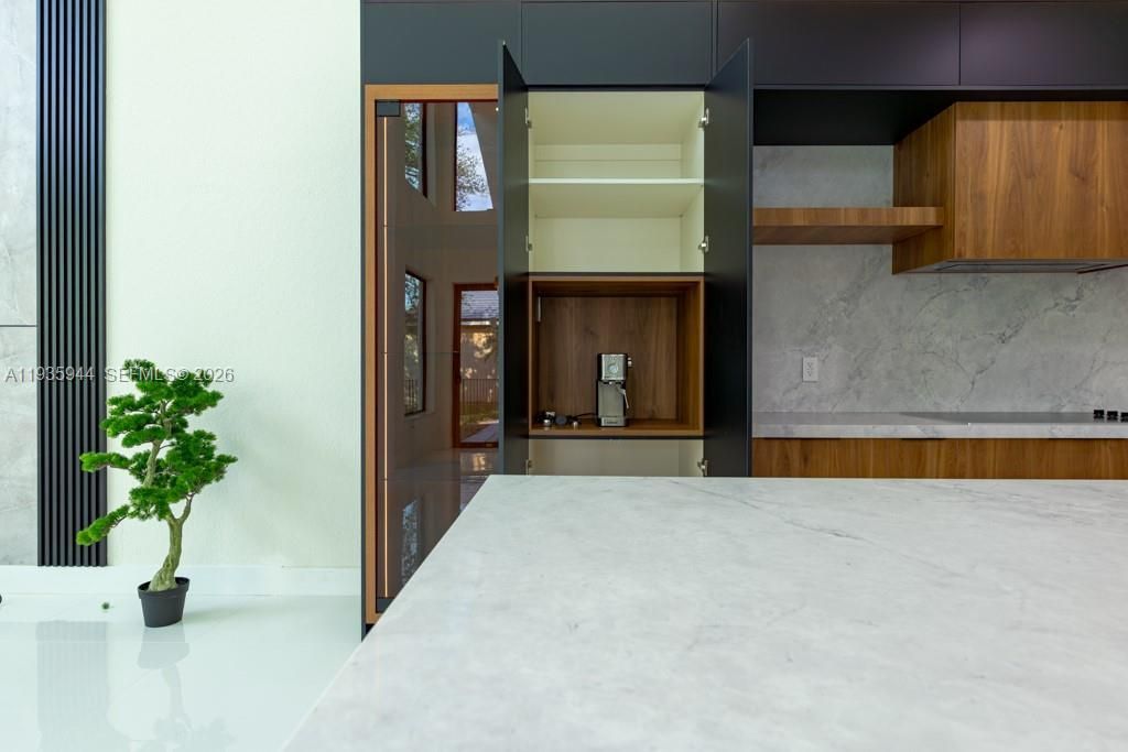 4547 SW 186th Way, Miramar, FL 33029 Photo