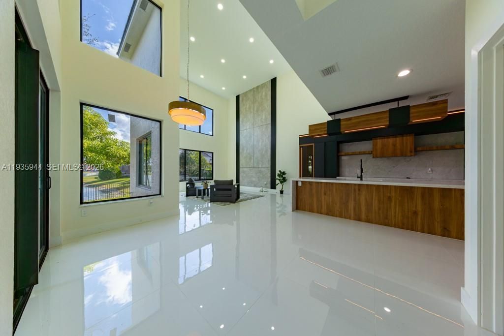 4547 SW 186th Way, Miramar, FL 33029 Photo