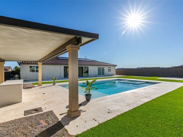 8741 Grand Pass Court, Las Vegas, NV 89113