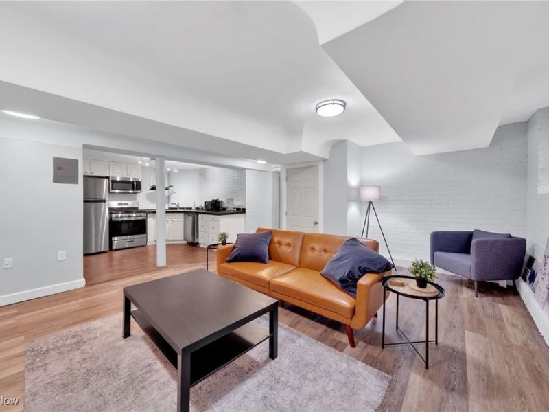 11433 Ashbury Avenue, Unit 1, Cleveland, OH 44106 Photo 22