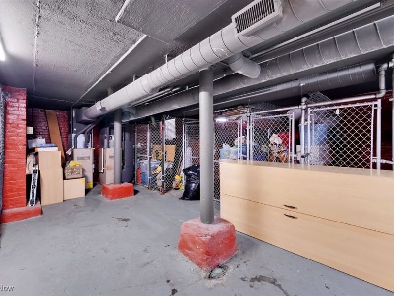 11433 Ashbury Avenue, Unit 1, Cleveland, OH 44106 Photo 27
