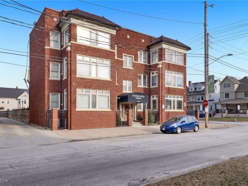 11433 Ashbury Avenue, Unit 1, Cleveland, OH 44106 Photo 30