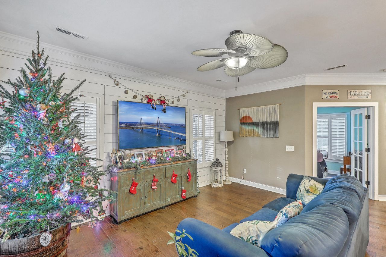 1109 Rearick Road Photo 17