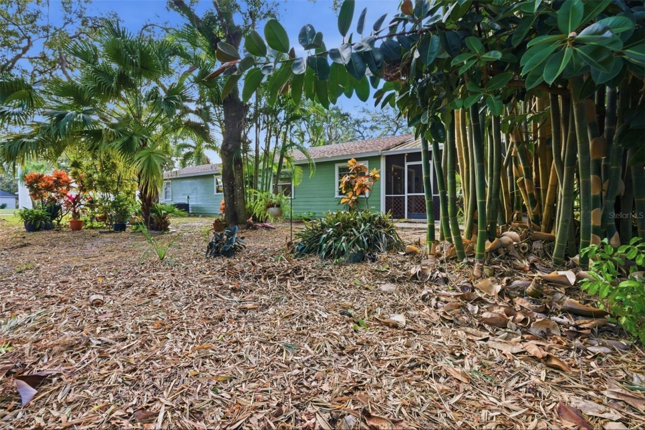 331 Bearded Oaks Circle, Sarasota, FL 34232 Photo