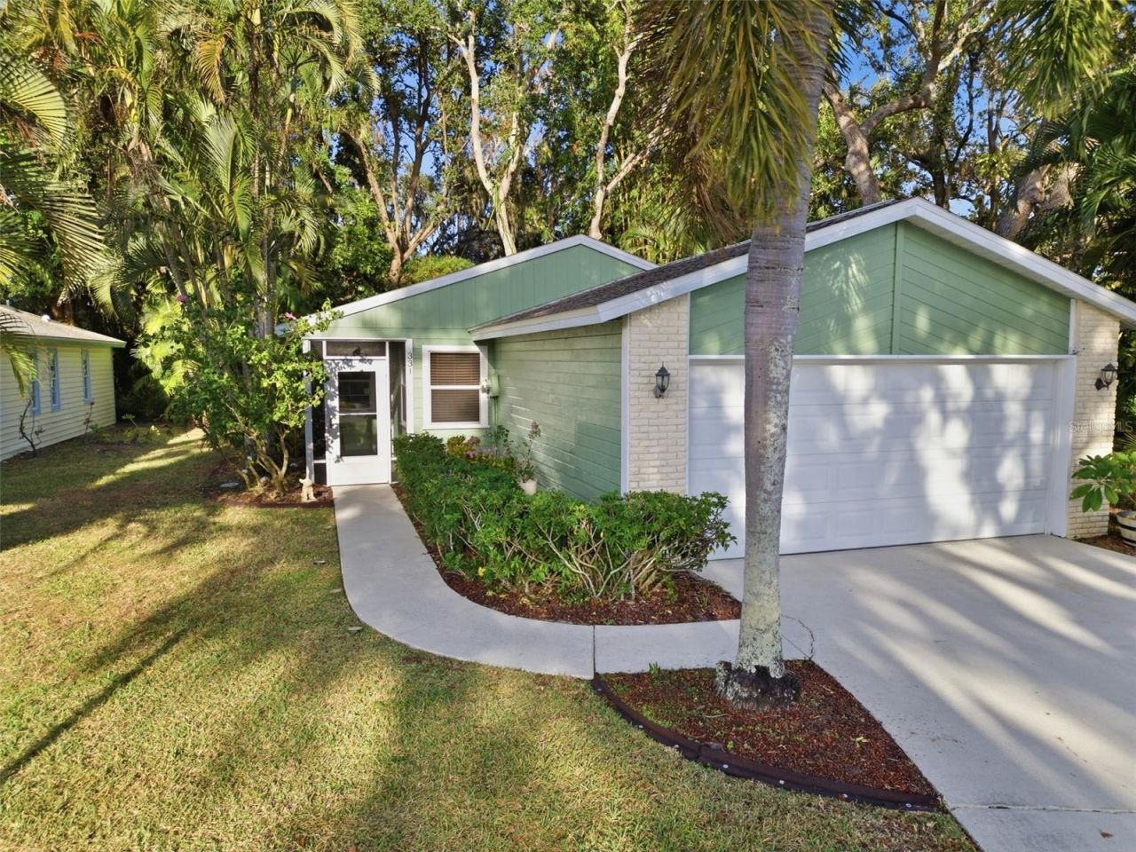331 Bearded Oaks Circle, Sarasota, FL 34232 Photo