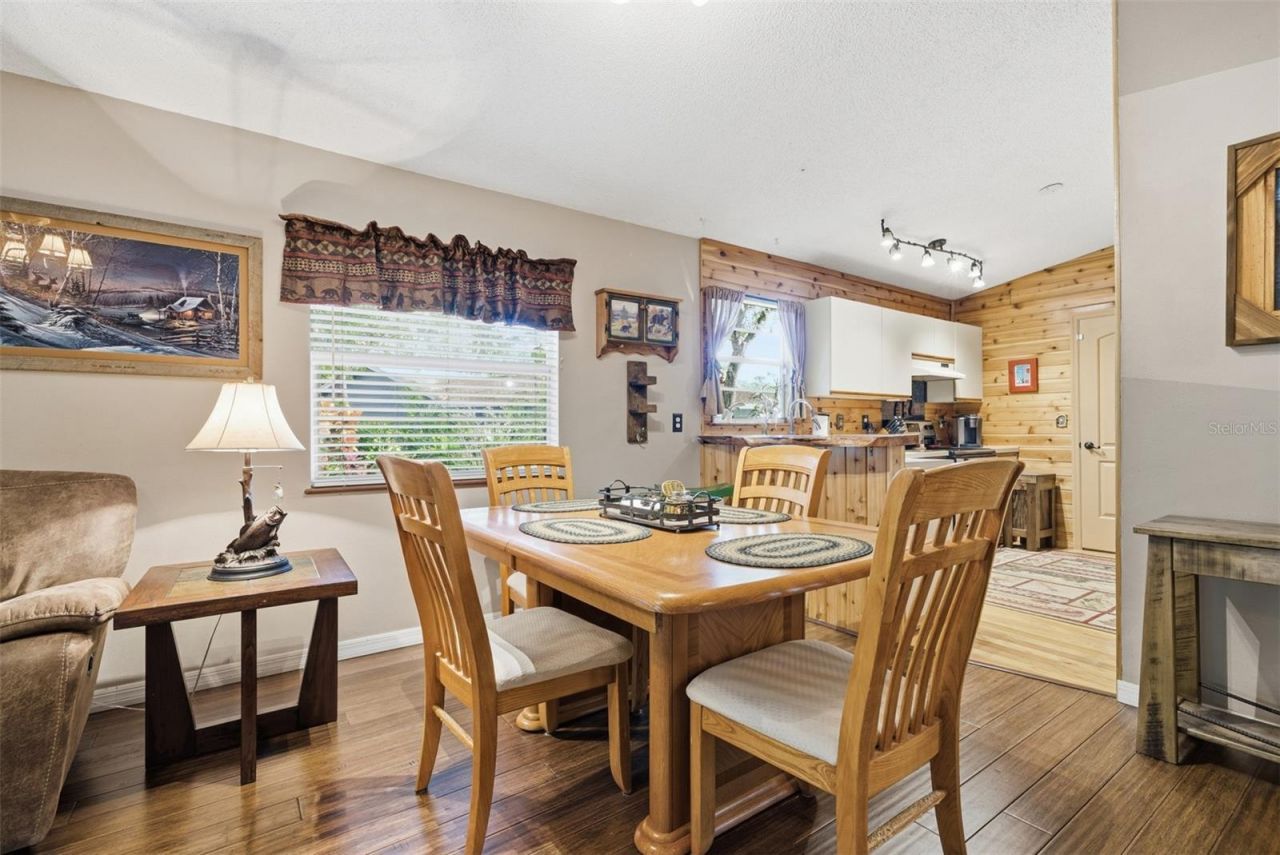 331 Bearded Oaks Circle, Sarasota, FL 34232 Photo