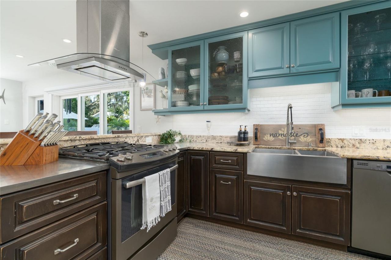 1212 Magnolia Street, New Smyrna Beach, FL 32168 Photo