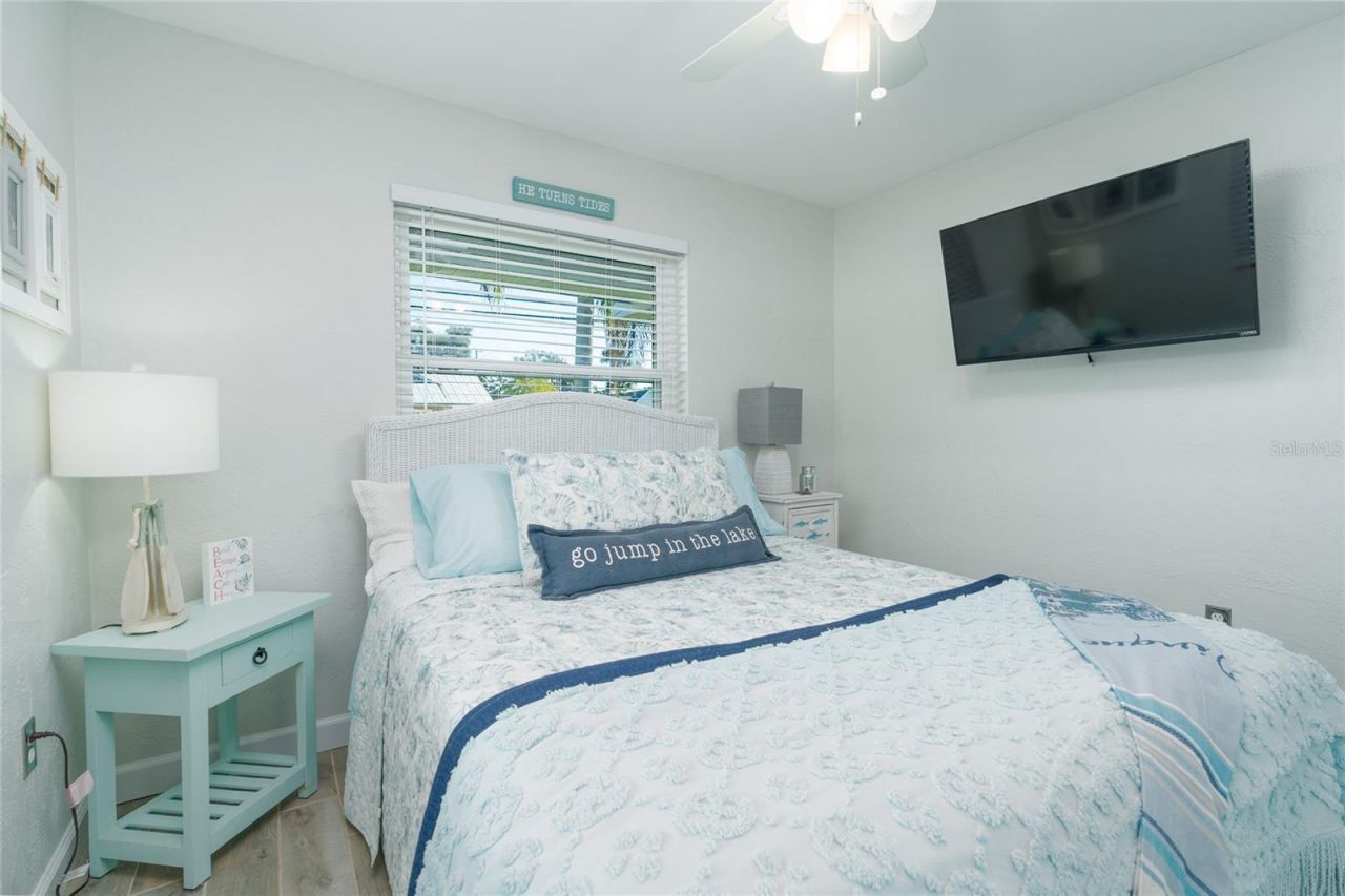 1212 Magnolia Street, New Smyrna Beach, FL 32168 Photo