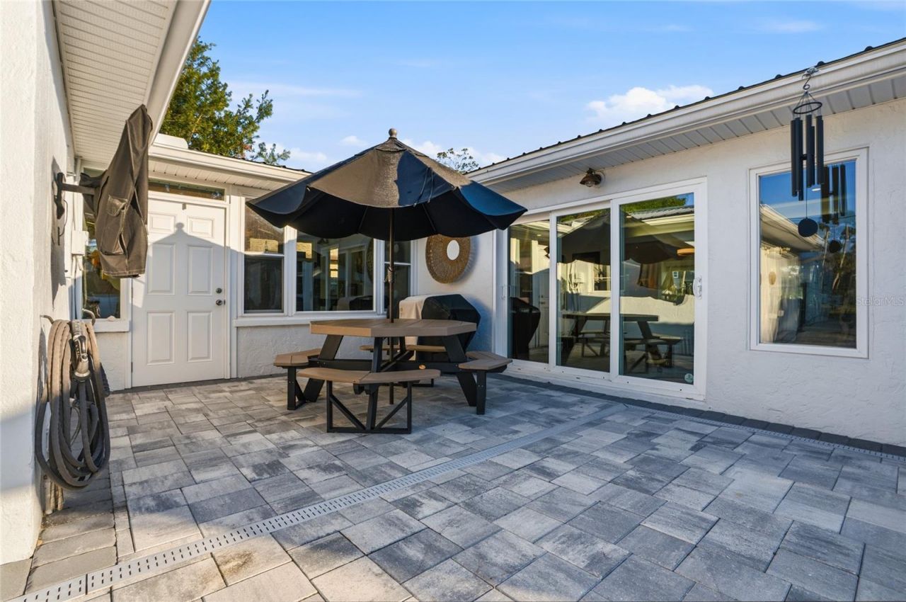 1212 Magnolia Street, New Smyrna Beach, FL 32168 Photo