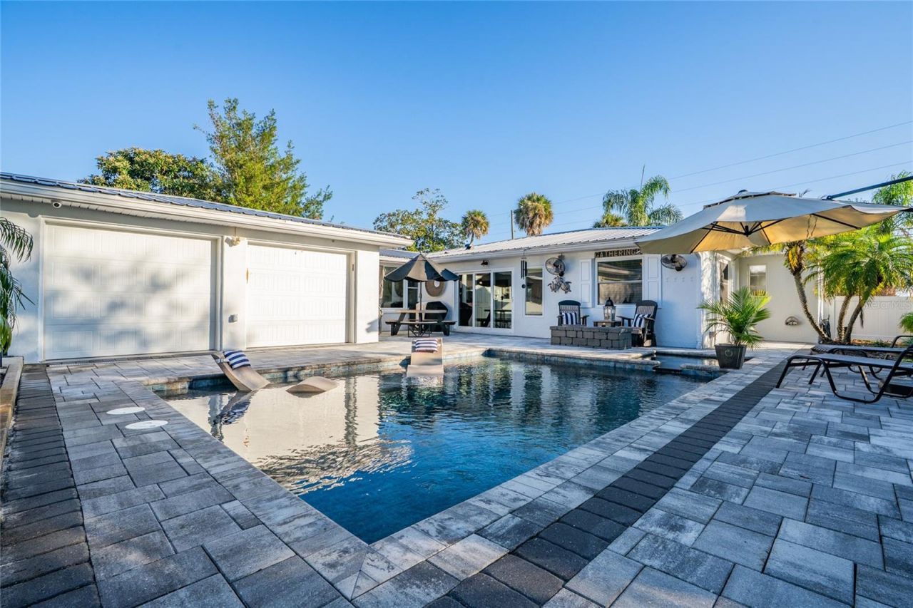 1212 Magnolia Street, New Smyrna Beach, FL 32168 Photo