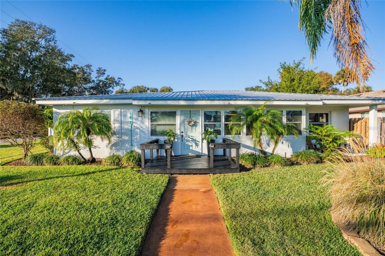 1212 Magnolia Street, New Smyrna Beach, FL 32168 Photo