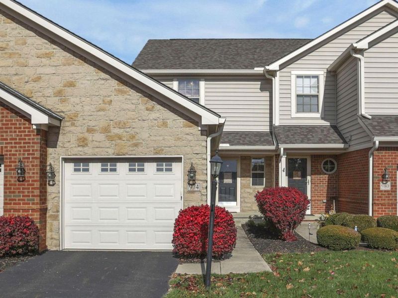 974 Shaula Drive, Columbus, OH 43240 Photo 1