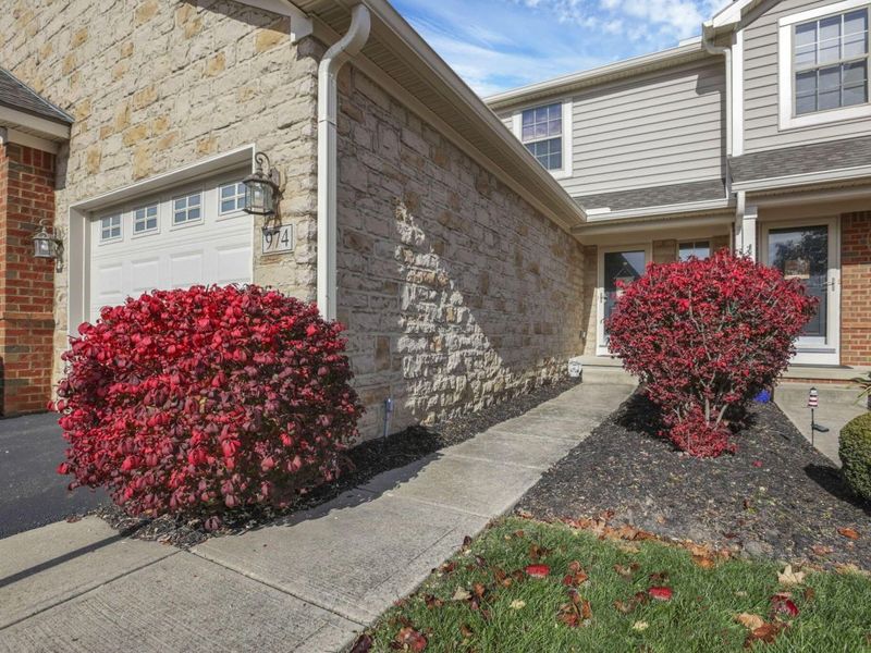 974 Shaula Drive, Columbus, OH 43240 Photo 6