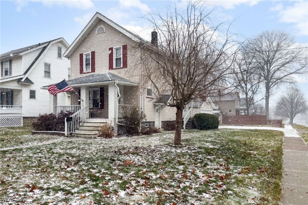 946 Falls Avenue, Cuyahoga Falls, OH 44221 Main Photo