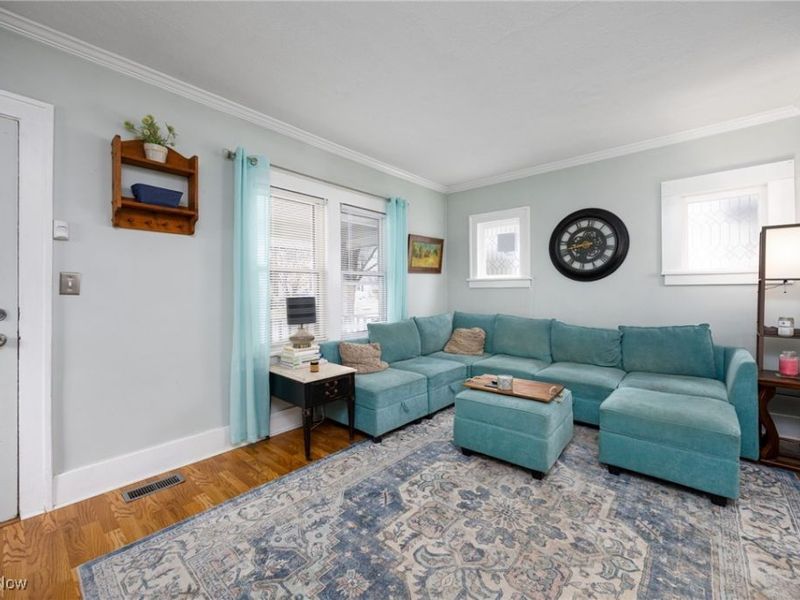 946 Falls Avenue, Cuyahoga Falls, OH 44221 Photo 10