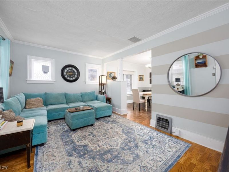 946 Falls Avenue, Cuyahoga Falls, OH 44221 Photo 9