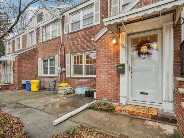 593 Beverly Rd, Teaneck, NJ 07666