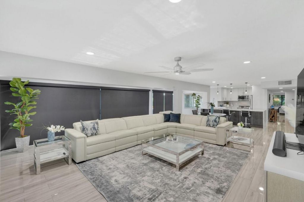 1660 Twelve Oaks Way, Unit 101 &, North Palm Beach, FL 33408 Photo